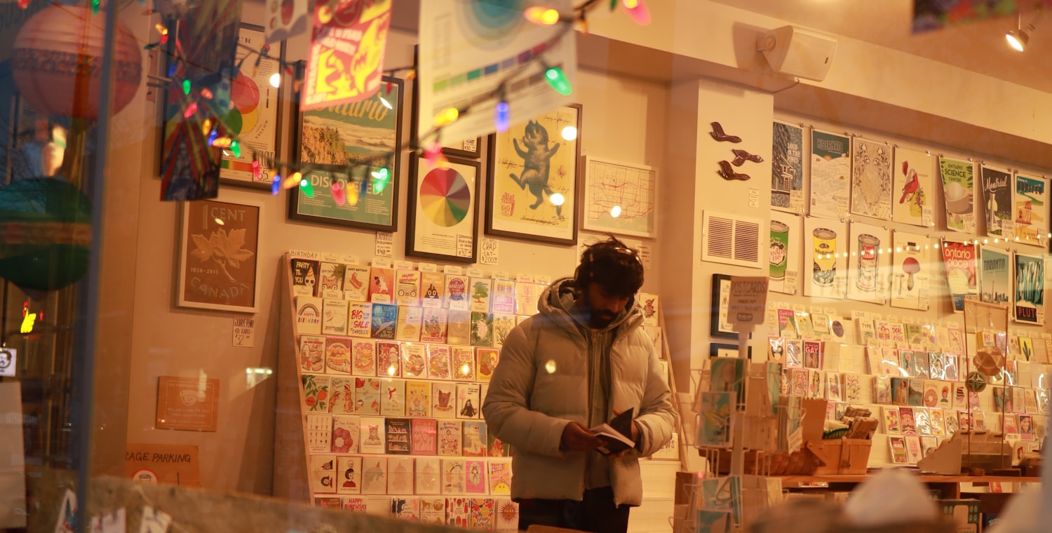Boutique locale et son ambiance de quartier